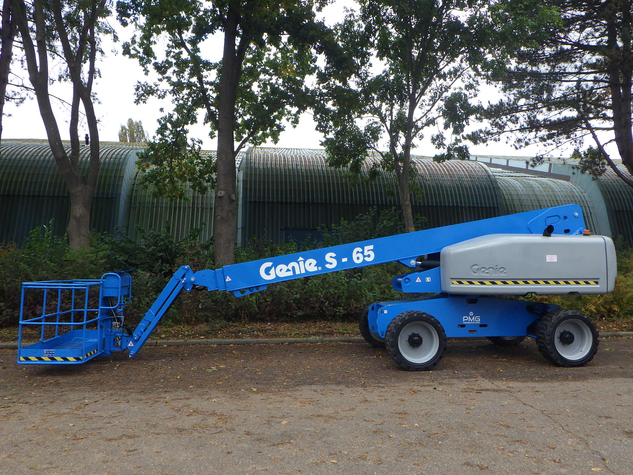 Genie S-65