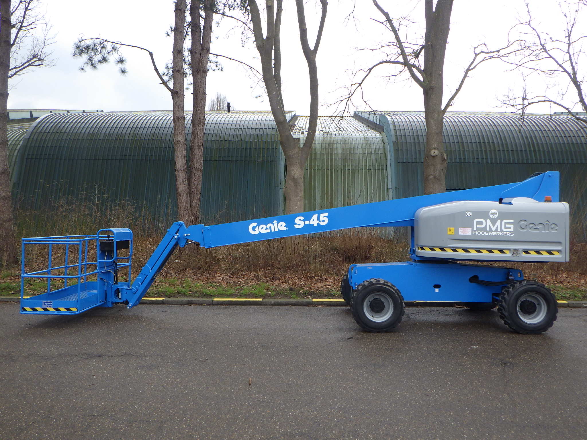 Genie S-45