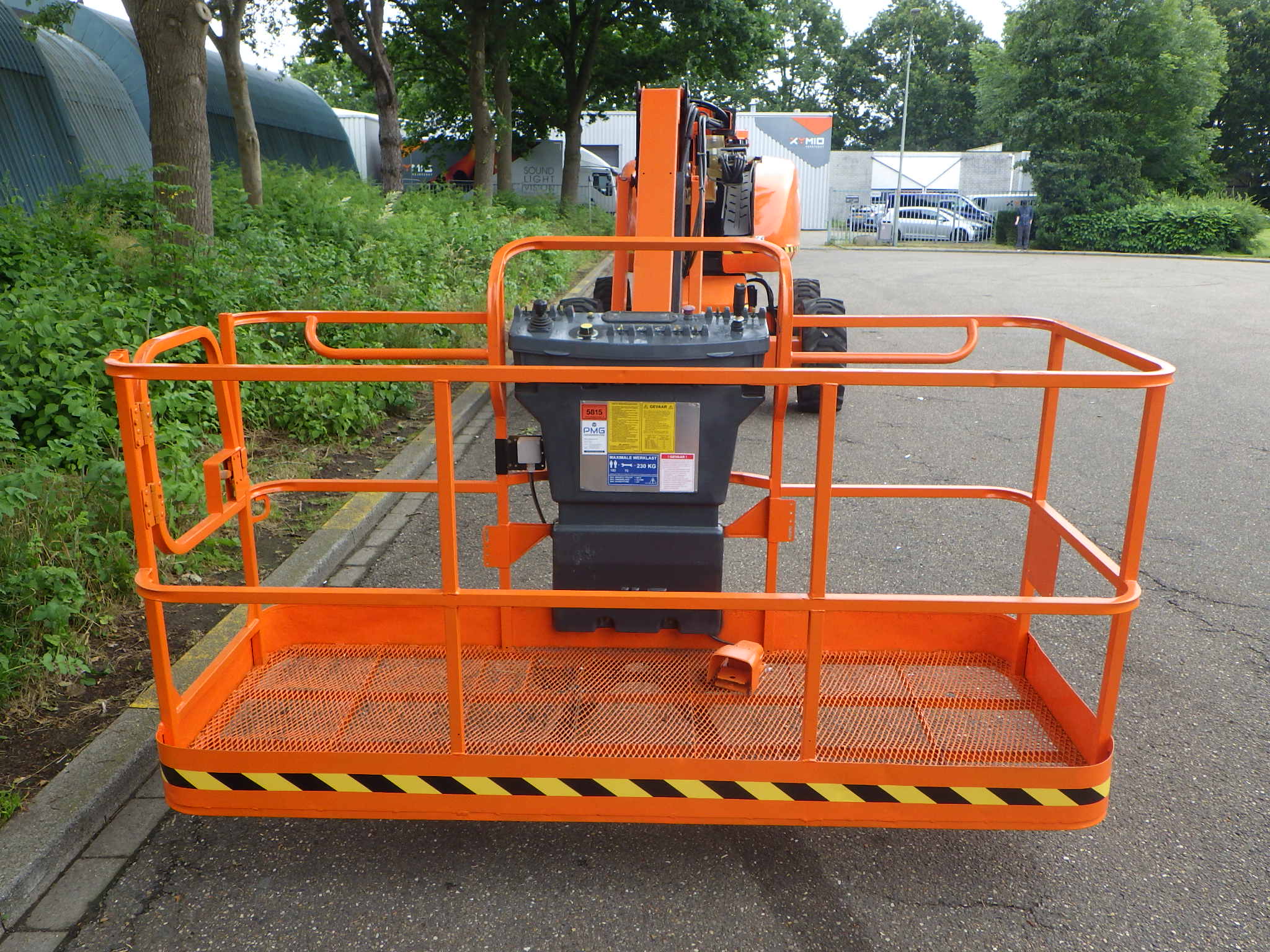 JLG 660SJ 