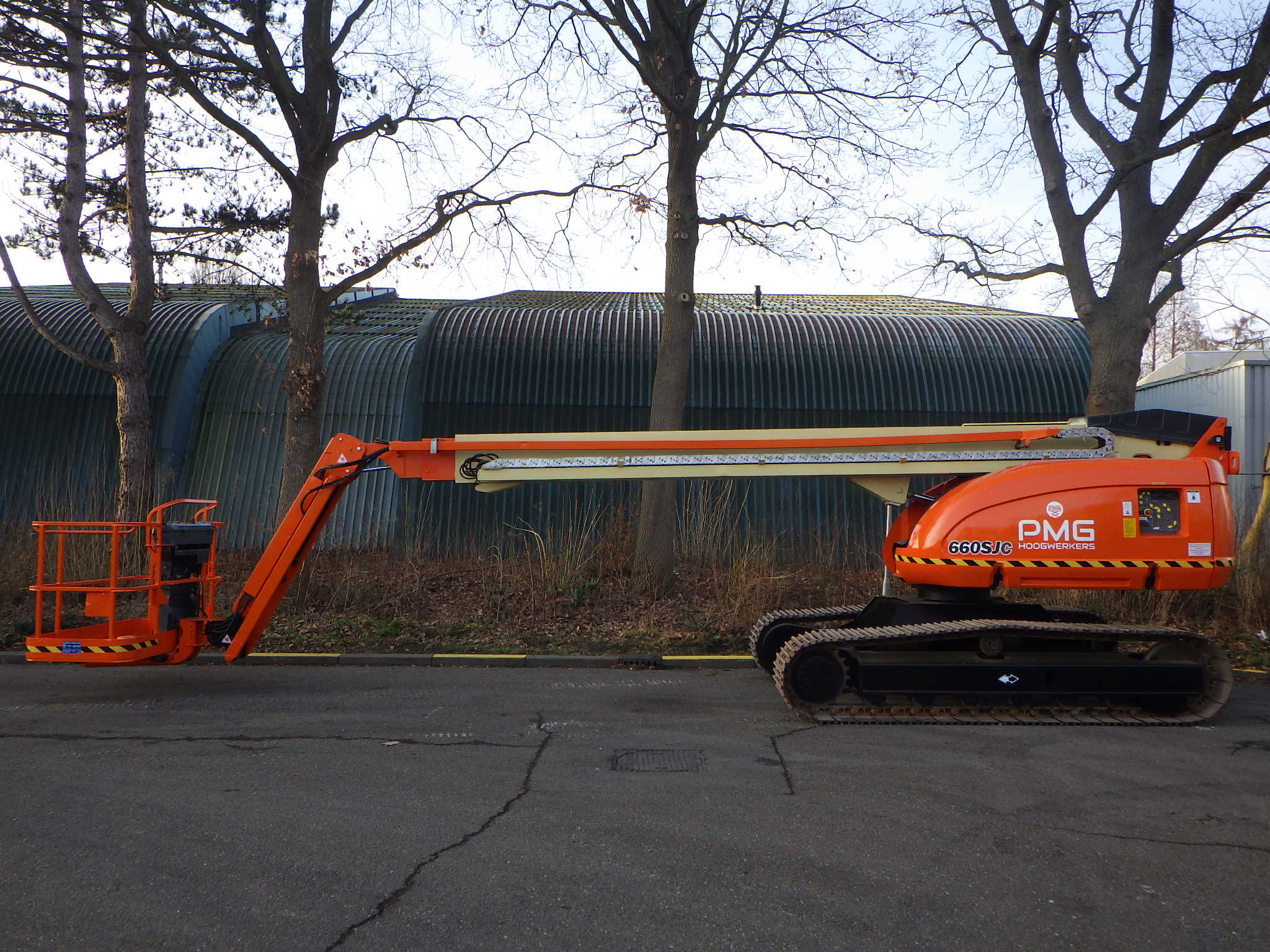 JLG 660SJC