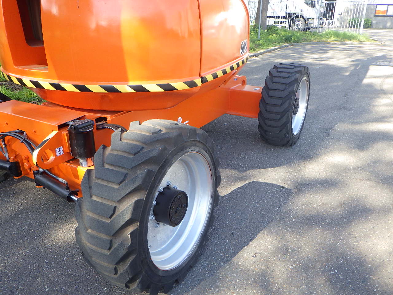 JLG 600AJ