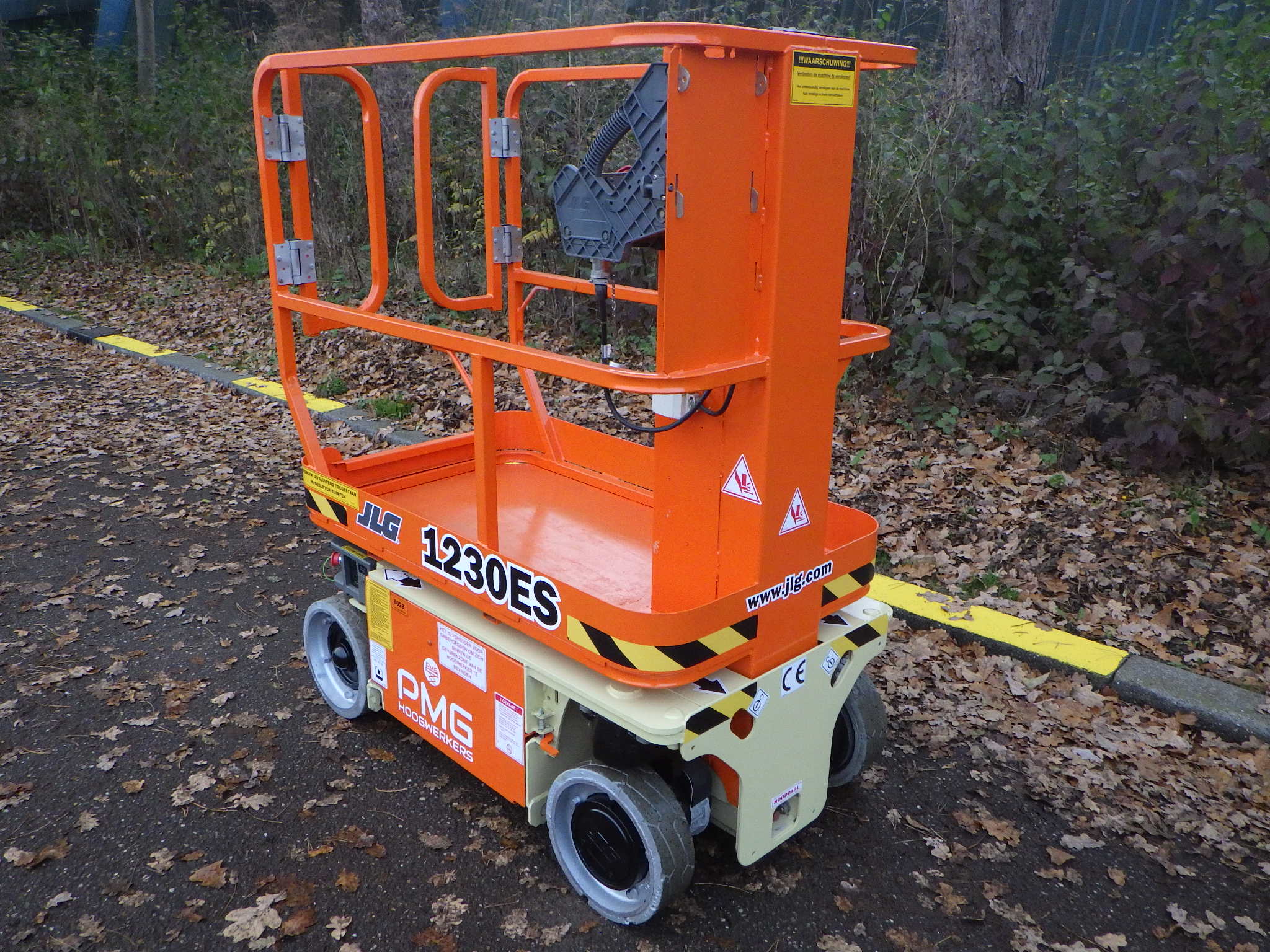 JLG 1230ES