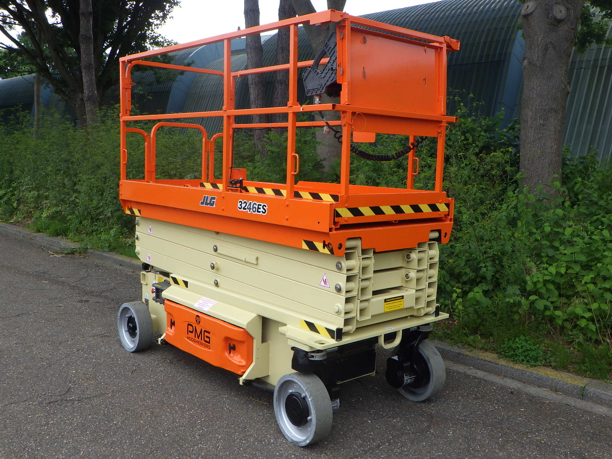 JLG 3246ES 