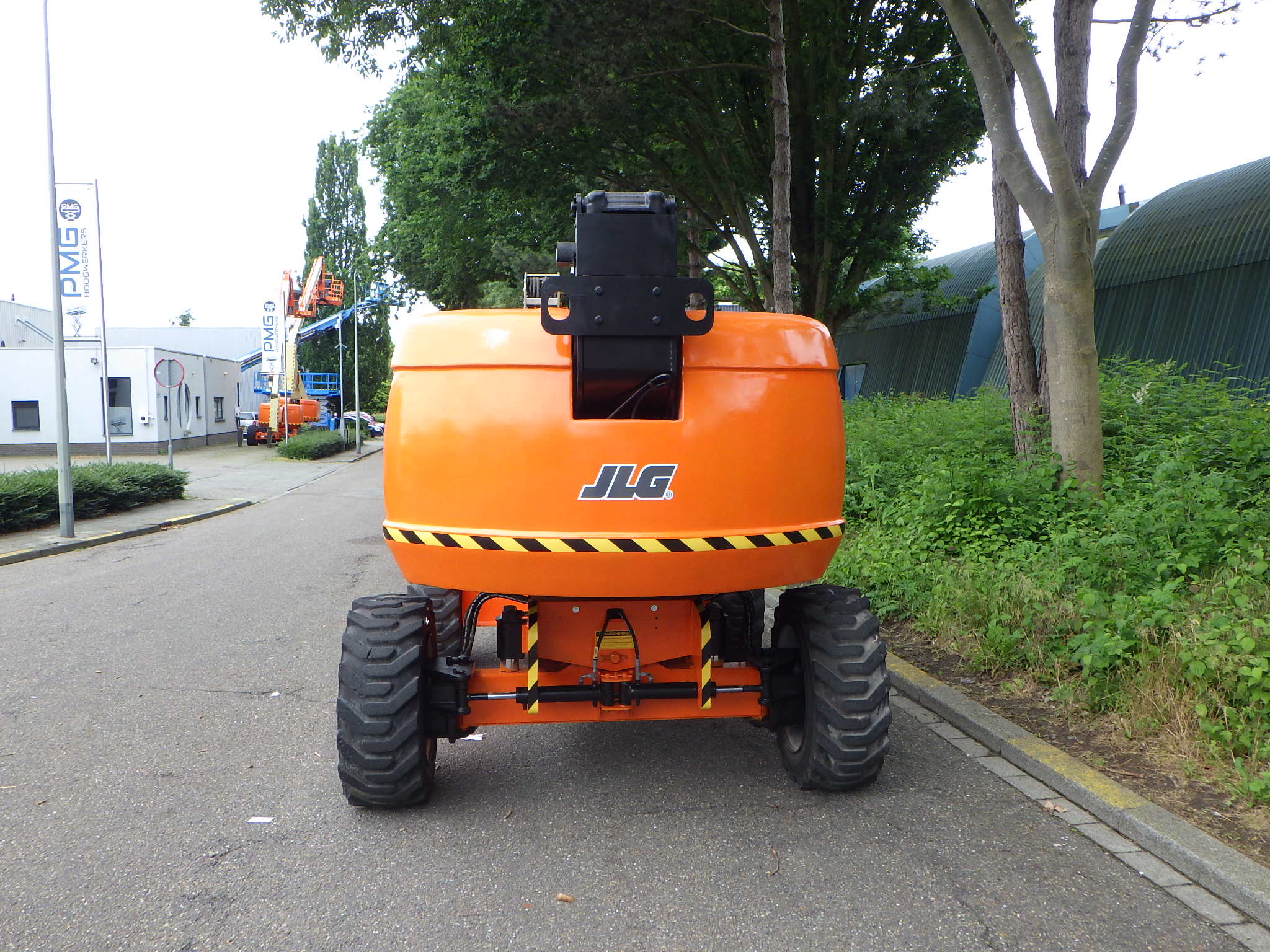 JLG 660SJ 