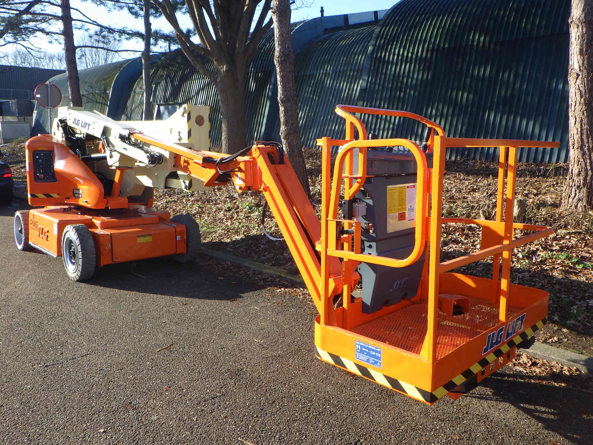 JLG E400AJPN